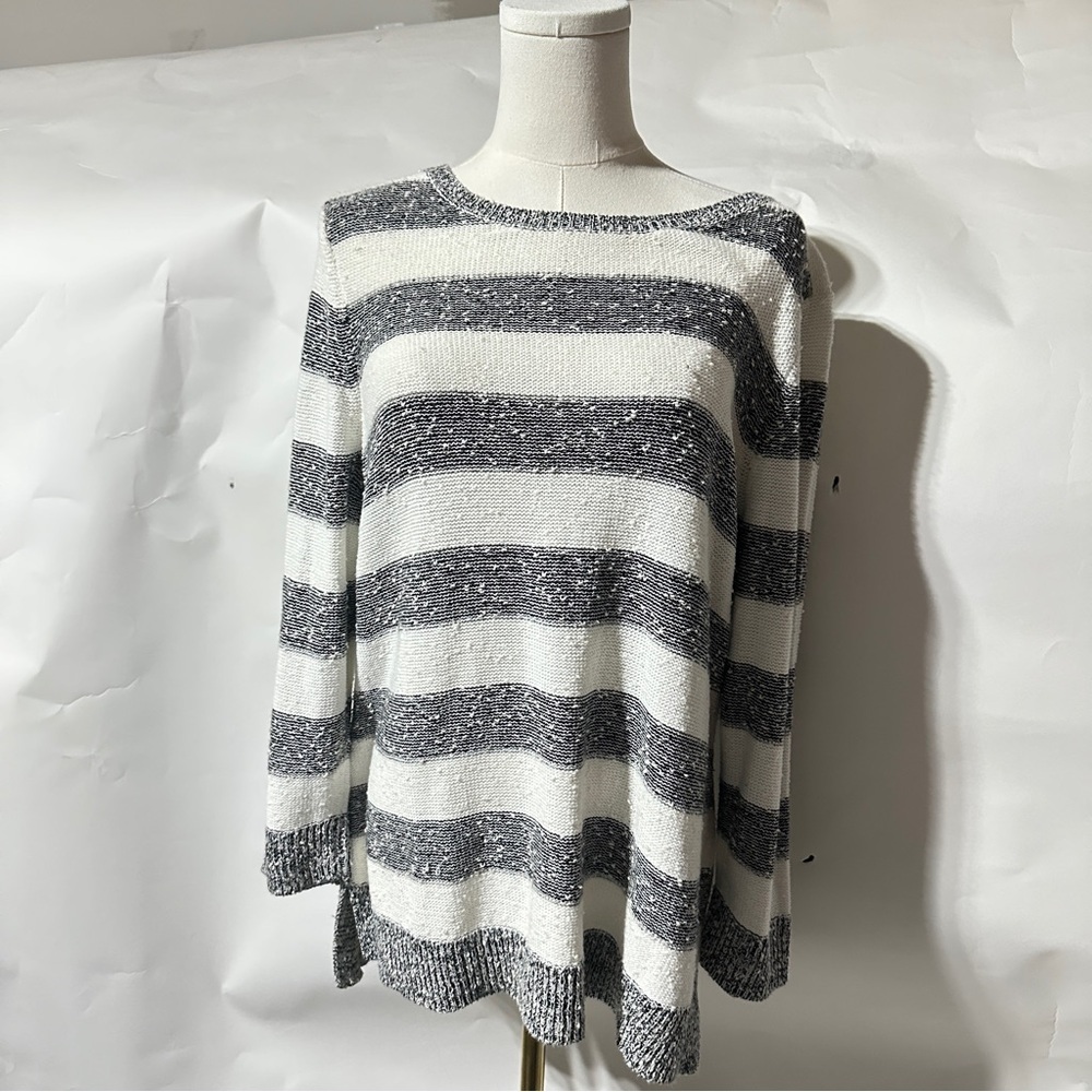 👉Croft & Barrow Womens L Metallic Stripe Sweater Gray White Long Sleeve Knit Top